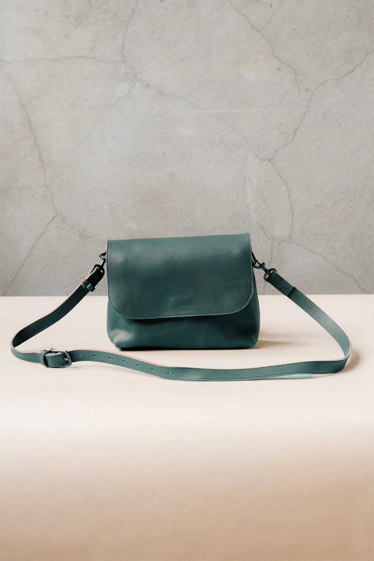 PERRY SHOULDER CROSSBODY By Able