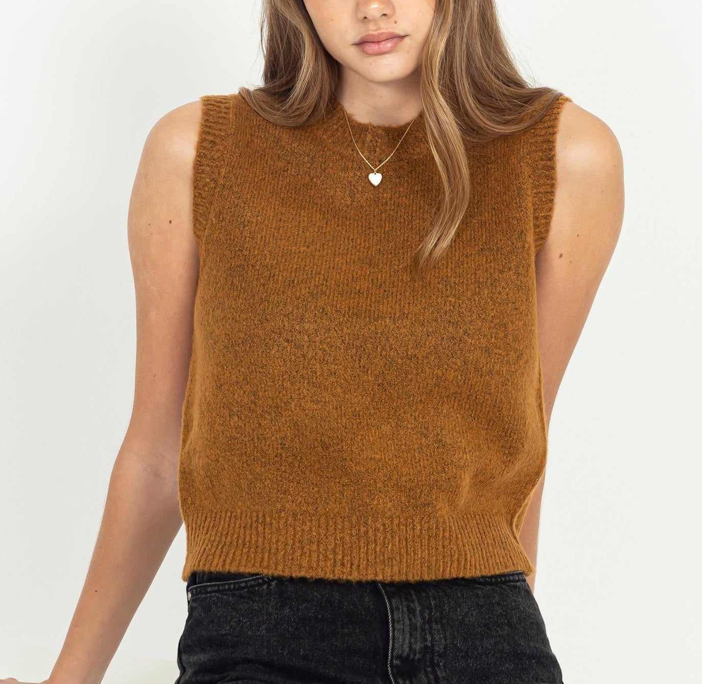 CALLIE CREWNECK SWEATER VEST