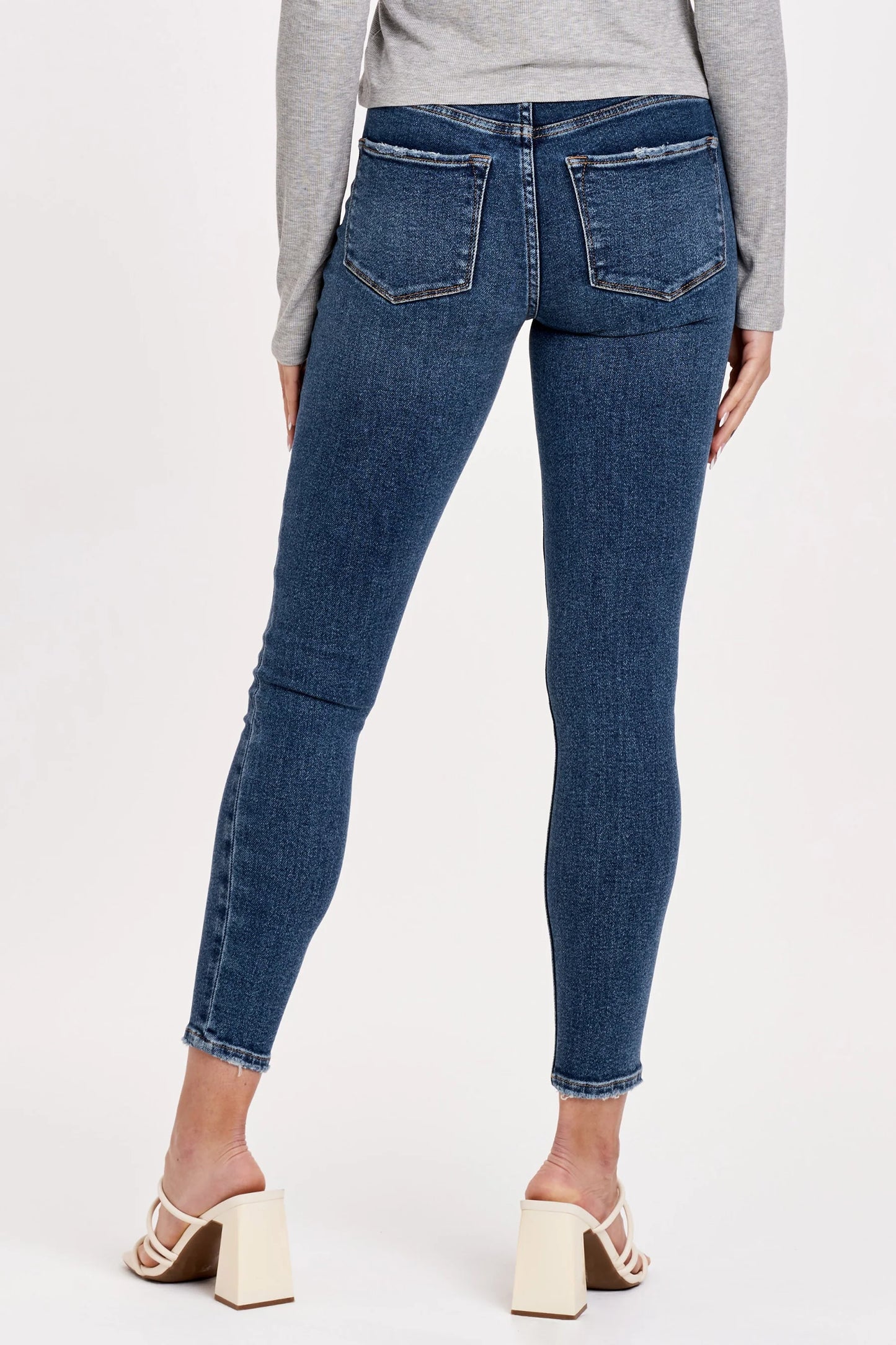 GISELE SKINNY JEANS By Dear John