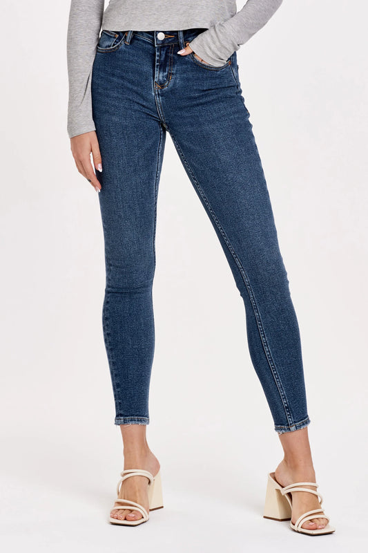 GISELE SKINNY JEANS By Dear John