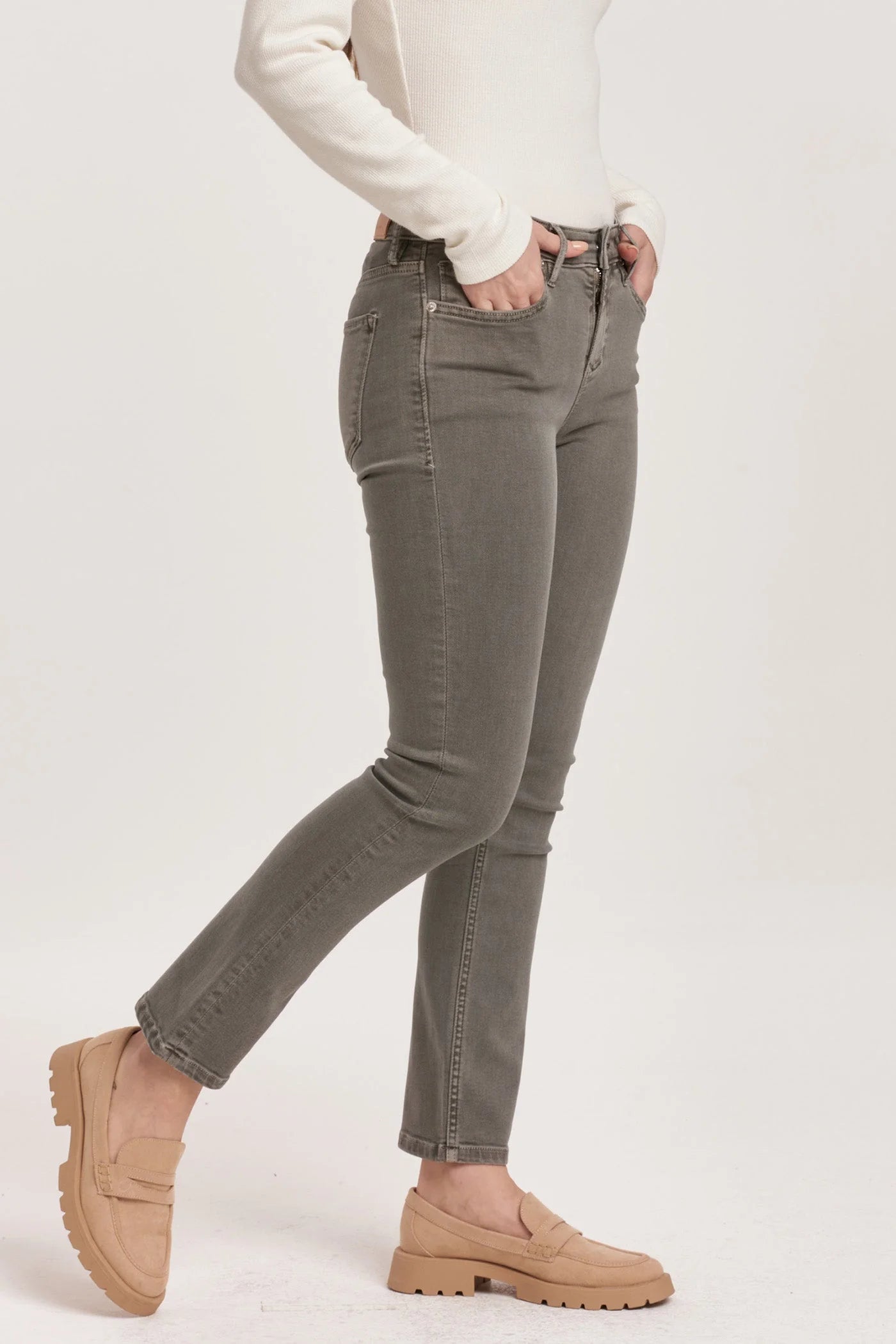 BLAIRE HIGH RISE STRAIGHT JEANS