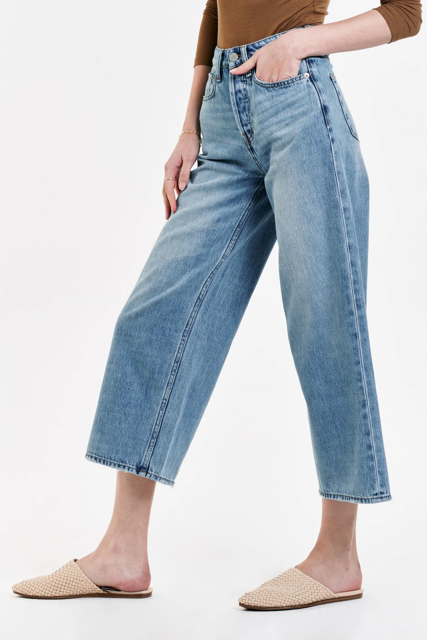 SAMANTHA SUPER HIGH RISE WIDE LEG JEANS