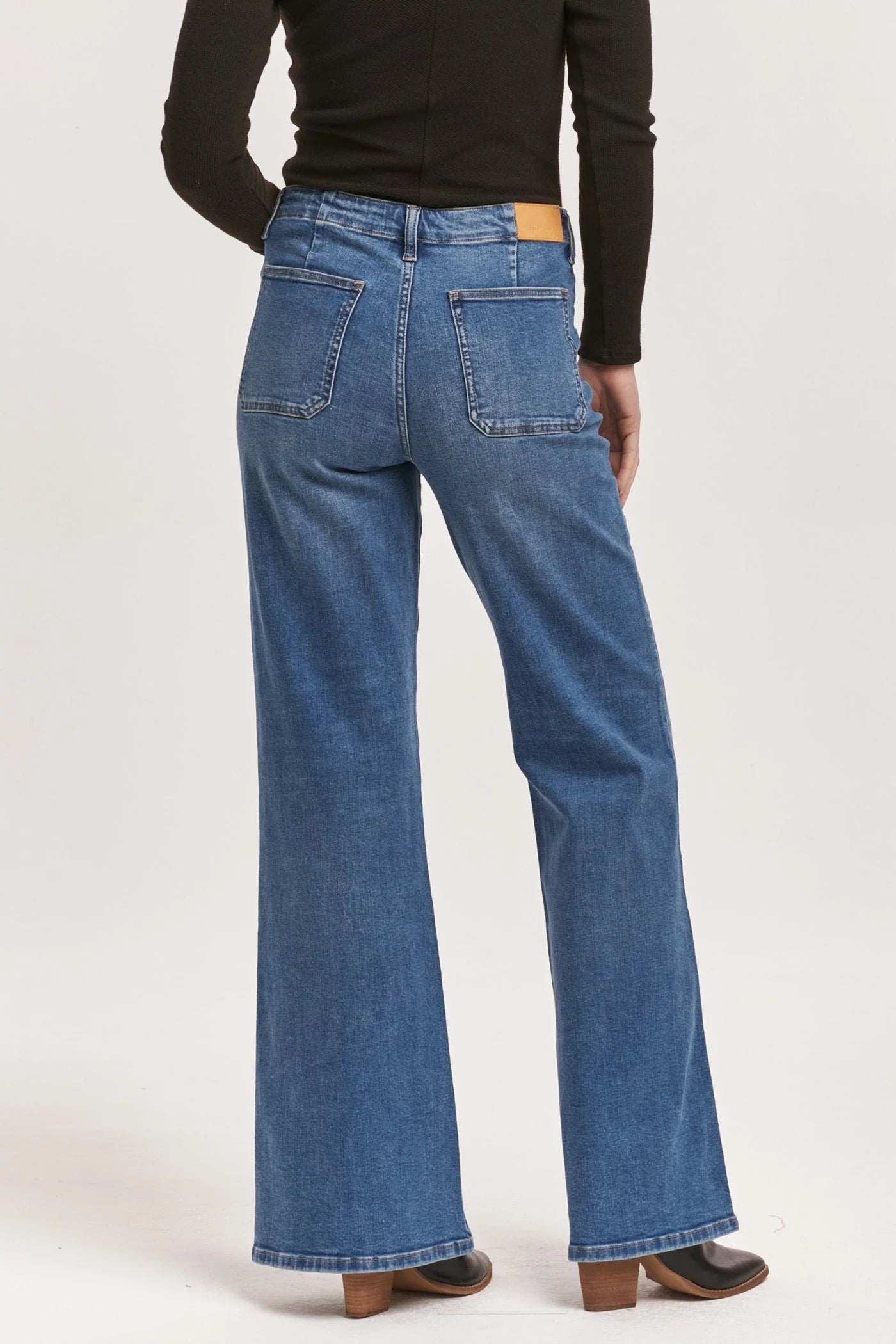 JAMES WIDE LEG JEANS