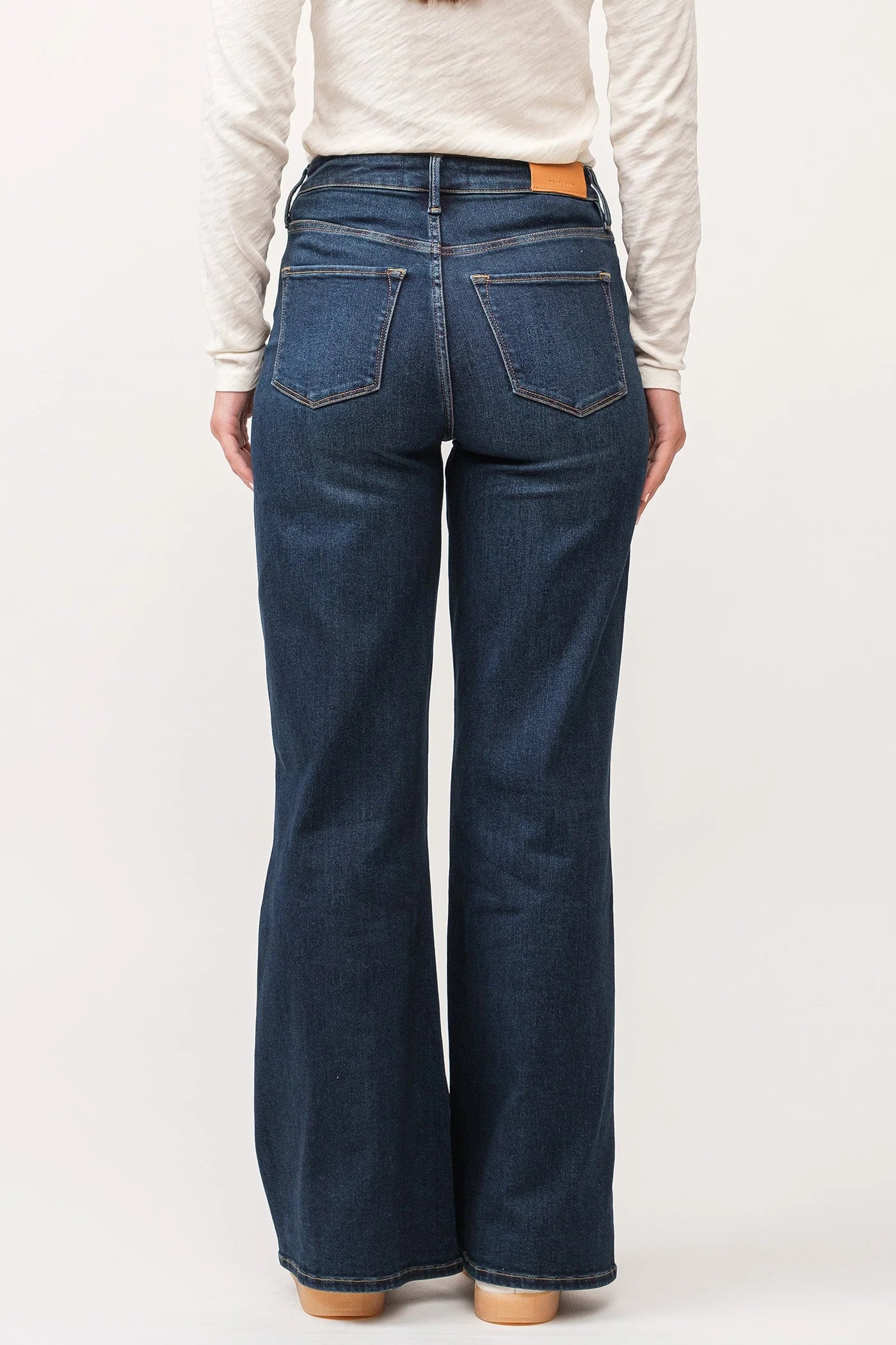 FIONA HIGH RISE WIDE LEG JEANS