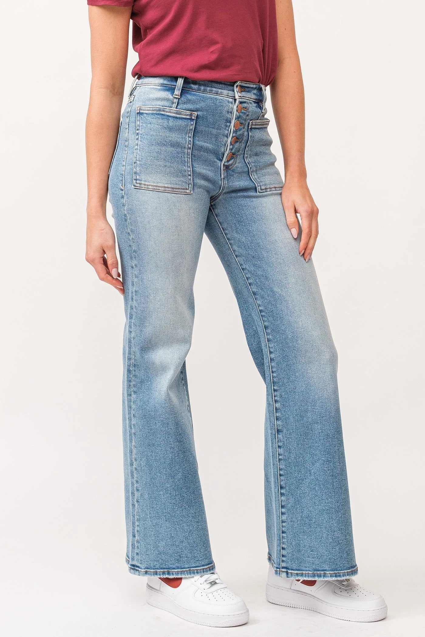 FIONA HIGH RISE STRAIGHT JEANS