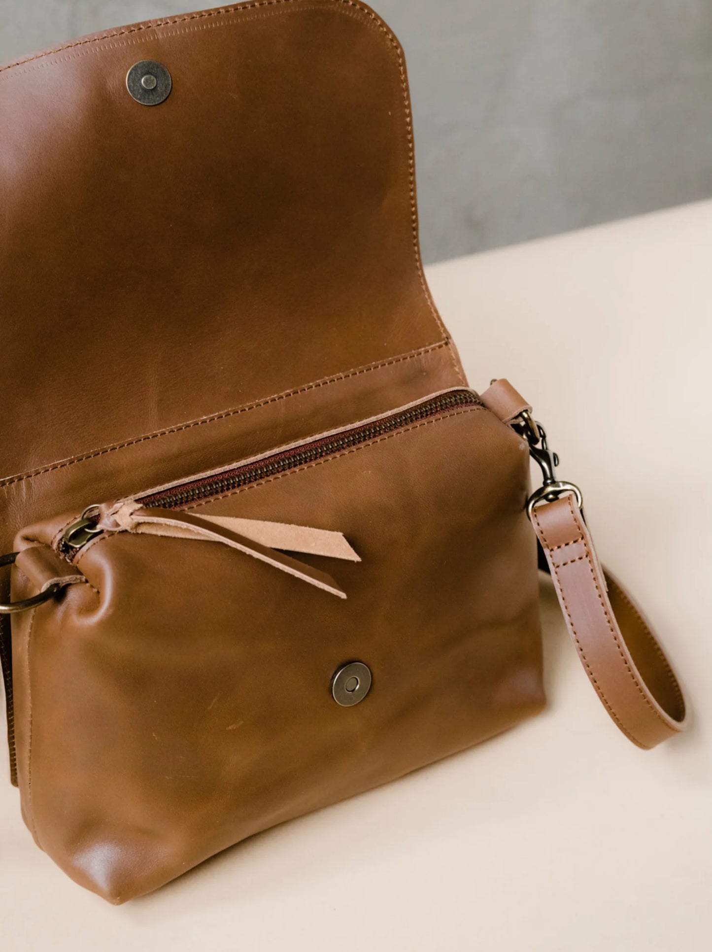 PERRY SHOULDER CROSSBODY By Able