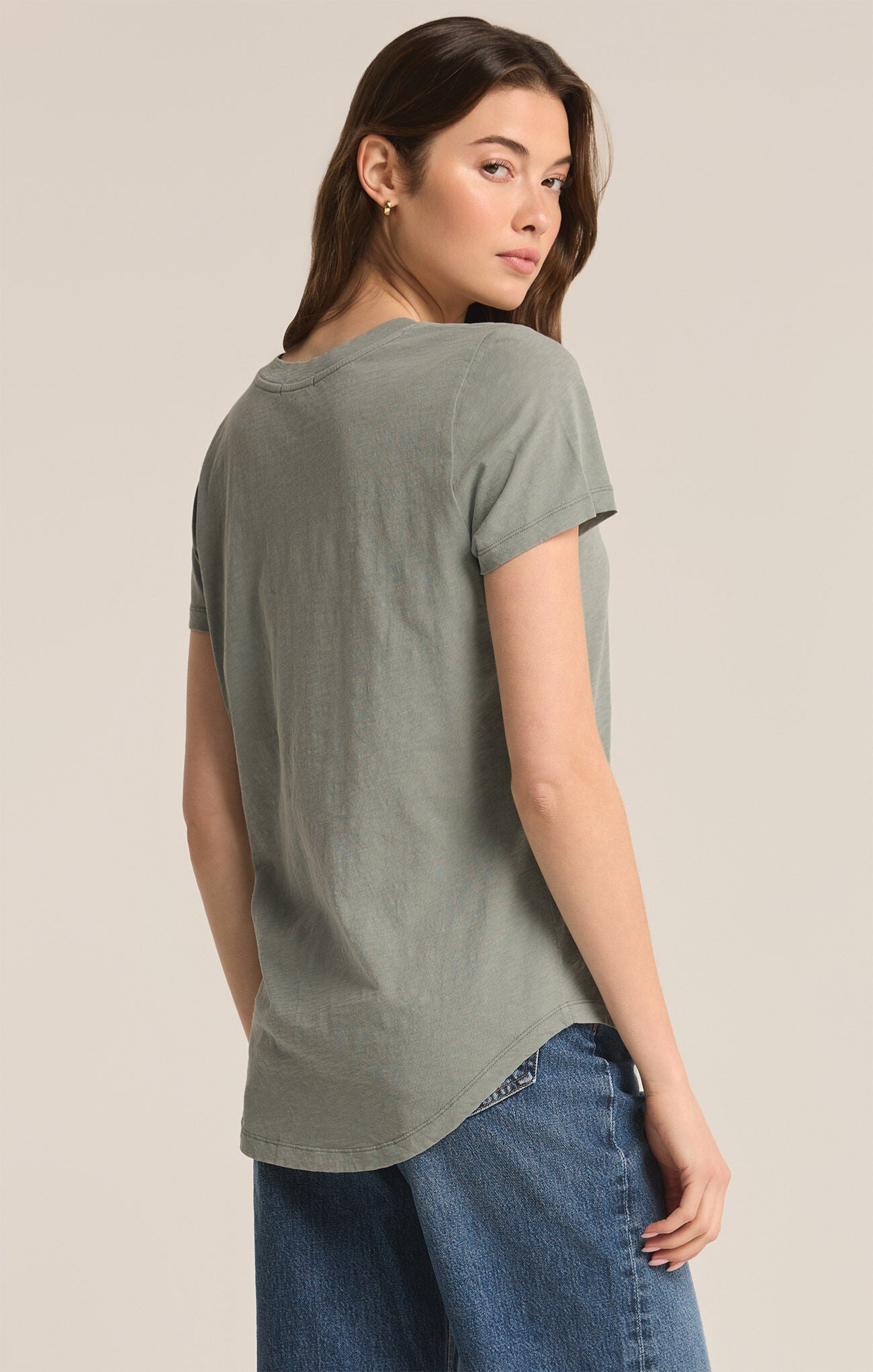 ASHER V-NECK TEE