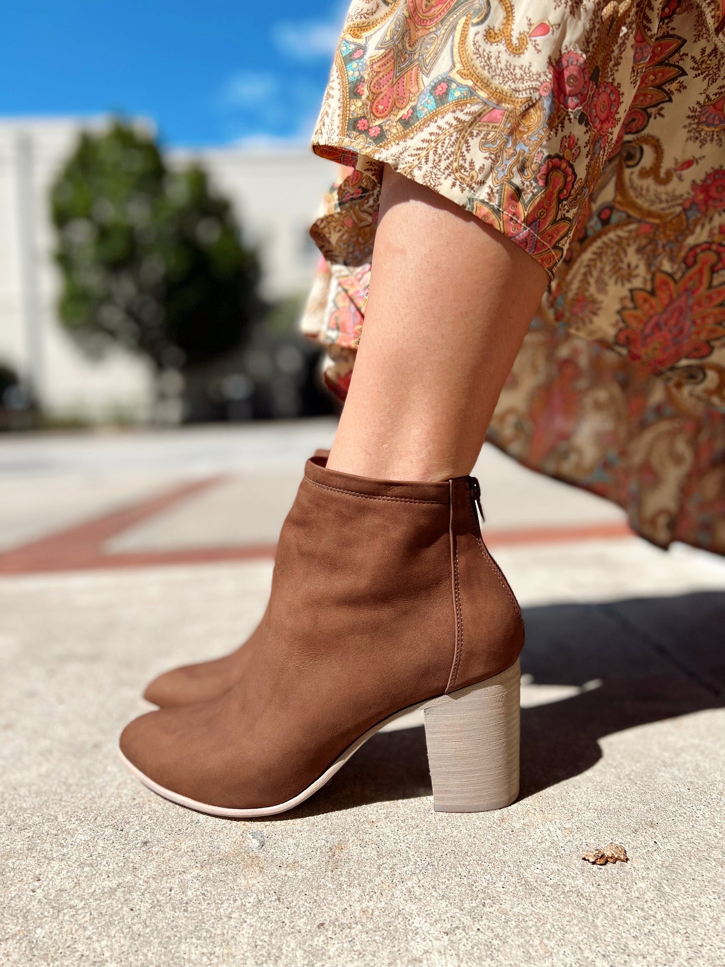 CHOCOLAT BLU BOSTON ANKLE BOOTIE